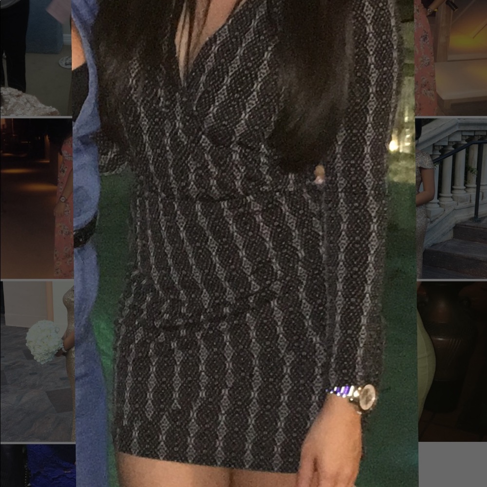 BCBG Generation mini long sleeve dress